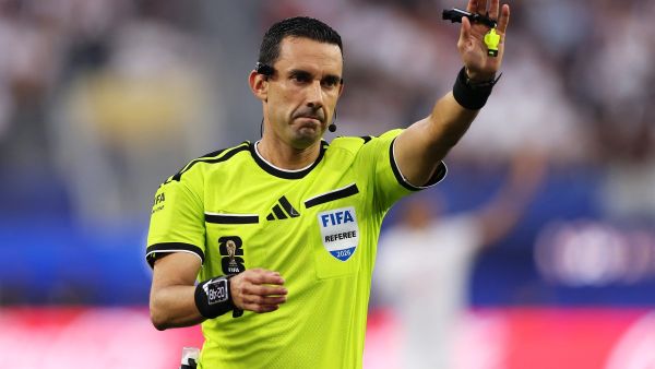 حكم مباراة اسكتلندا والبرازيل اليوم في كأس العالم 2026