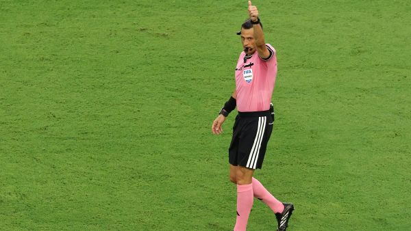 حكم مباراة كولومبيا والكونغو الديمقراطية اليوم في كأس العالم 2026
