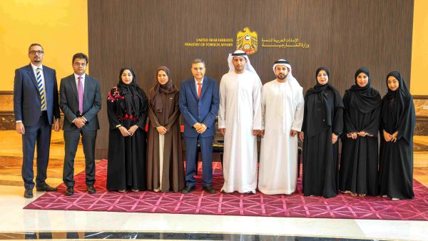 وزارة الخارجية توقع مذكرة تفاهم مع شركة أبوظبي للتأمين لتوفير عروض تأمين لمنتسبي الوزارة وعائلاتهم