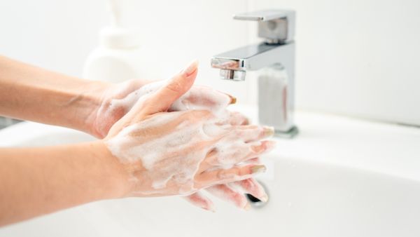 نظافتك سرّ صحتك وثقتك بنفسك