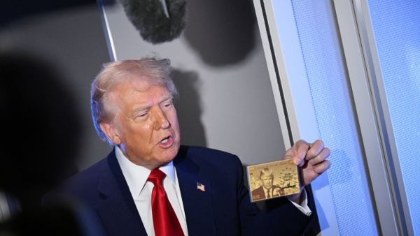 Outrage erupts after Trump's 21,000 trades surface amid market turmoil