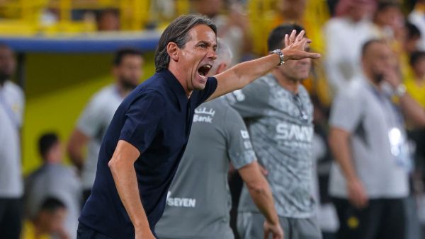 الإيطالي سيموني إنزاغي المدير الفني لنادي الهلال السعودي