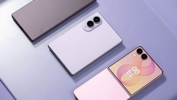 سامسونج تفتح باب الطلب المسبق على سلسلة Galaxy Z8 في الإمارات والمبنية على سبعة أجيال من الريادة في فئة الهواتف القابلة للطي