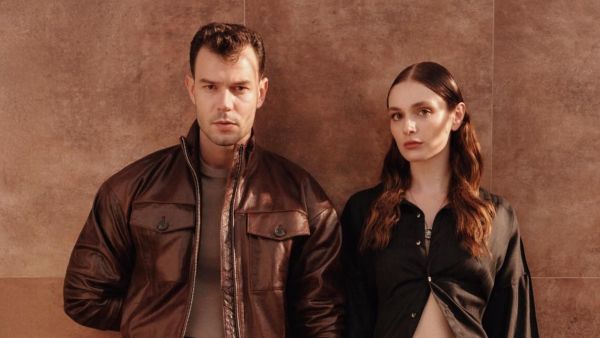 Aytaç Şaşmaz & Serra Arıtürk
