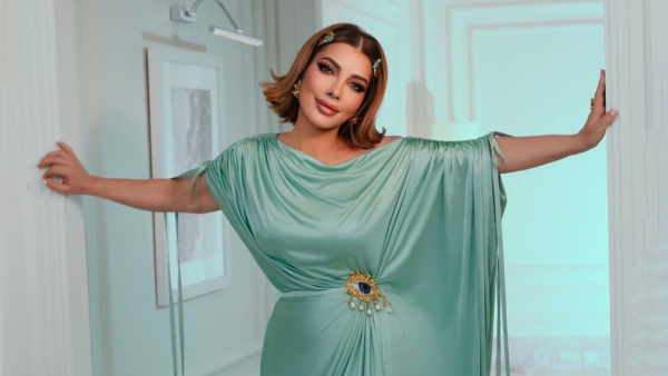 إطلالة أصالة في الأردن حديث الجمهور.. فستان فاخر يحمل توقيع مصمم عالمي