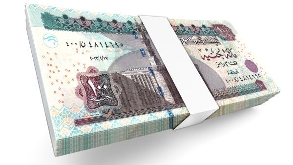 العملة الأميركية استمرت في الصعود إلى أعلى مستوى" 51 جنيهاً" في بداية تعاملات الأسبوع