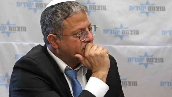 بن غفير يهاجم قرار تجميد خطة نقل تماسيح إلى السجون الفلسطينية