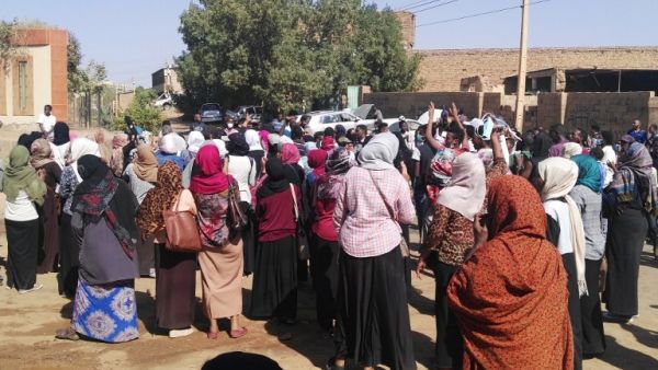 Sudanese women join an anti-government protest in Khartoum's twin city Omdurman on the west bank of the Nile river on January 24, 2019. (AFP/ File)