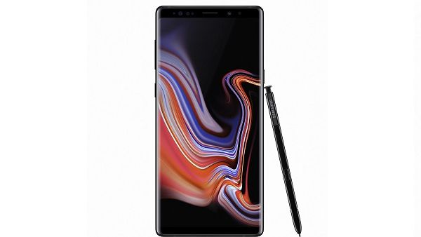 تم تزويد Galaxy Note9 ببطارية سعة 4.000 مللي أمبير في الساعة، وهي الأكبر على الإطلاق في أي هاتف Galaxy رائد من سامسونج وذلك لتوفير طاقة لساعات طويلة.