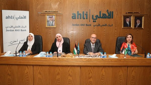 خلال الحدث خلال الحدث