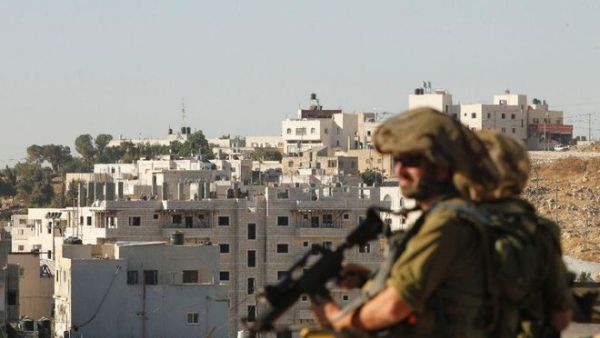 Israeli soldier looks on  (AFP/File Photo)