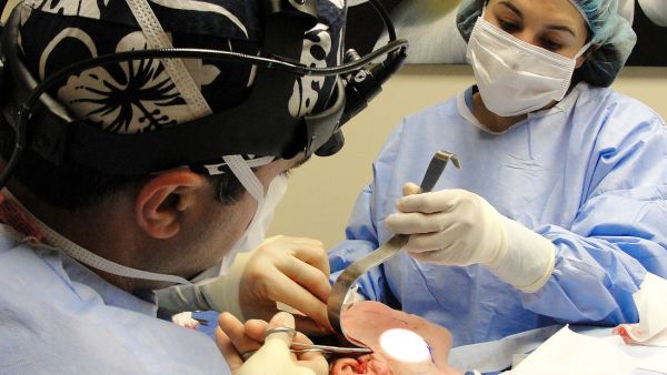 Egypt’s cosmetic surgery industry is booming as more Egyptians are going under the knife than ever before. (Wikimedia)