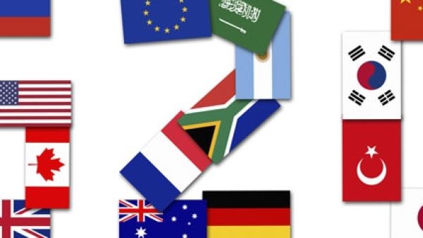 في اليوم الثاني للقمة، ستقدم فطائر مقلية مع لحم الضأن المطبوخ مع الفاصولياء والطماطم والمشمش