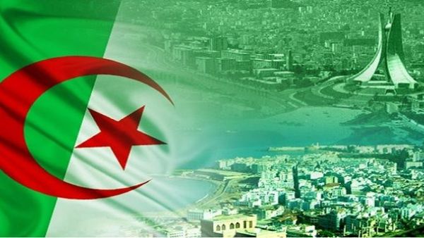 تشكل الجزائر الغنية بالنفط والغاز وصاحبة مساحة لاكبر دولة عربية وصاحبة الموقع الاستراتيجي اوربيا وافريقيا، مطمعا اميركا واوربيا 