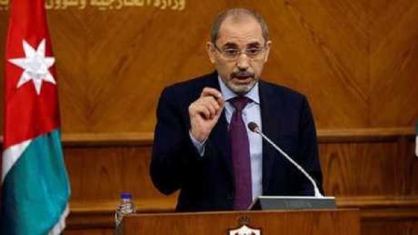 الاجتماع شهد تبادل وجهات النظر حول قضايا المنطقة
