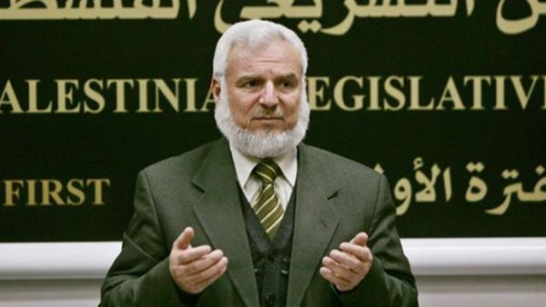  المجلس التشريعي قد حل ولا يوجد نواب الان ولا حصانة عليهم 