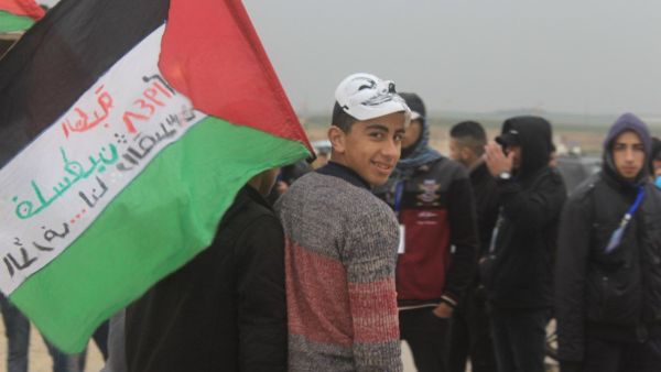 ويسود انقسام بين "فتح" و"حماس" منذ عام 2007، لم تفلح في إنهائه اتفاقيات عديدة.
