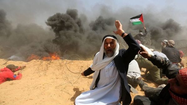 وتتواصل المسيرات الشعبية، على حدود غزة الشرقية للاسبوع الثامن والأربعين على التوالي.