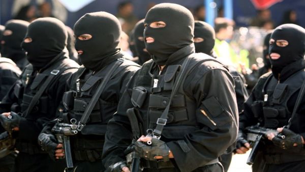 السلطات الإيرانية تفرج عن 36 ألف سجين
