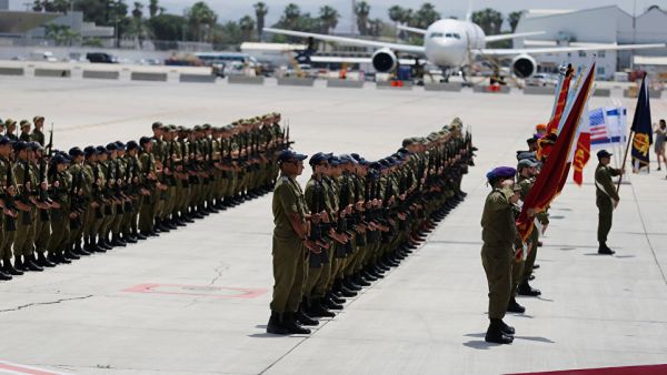 الجيش الإسرائيلي ينفذ تدريبا عسكريا لحماية مطار رامون الجديد في إيلات
