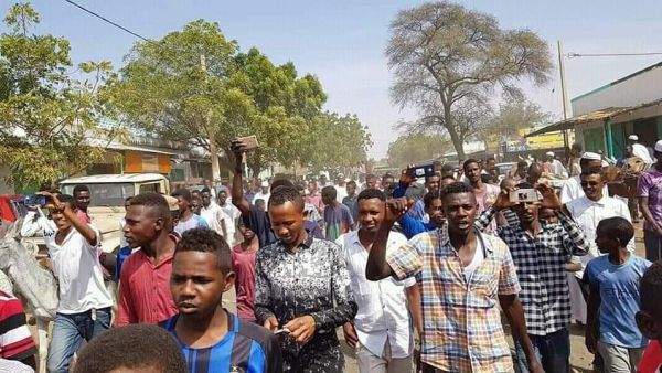 يمثل القرار الجديد انتصارا للسودان الذي نفى تقديم أي دعم لتنظيم القاعدة 