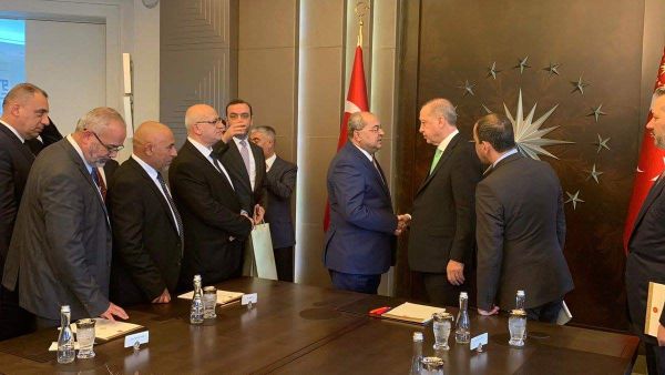 الرئيس التركي وعد بألا يدير ظهر للقضية الفلسطينية
