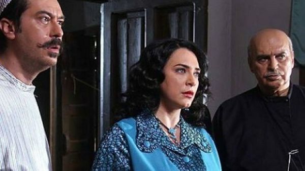 سلاف فواخرجي تنسحب من (باب الحارة 9) 