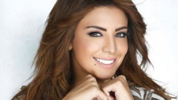 أمل بشوشة تكشف عن جنس جنينها