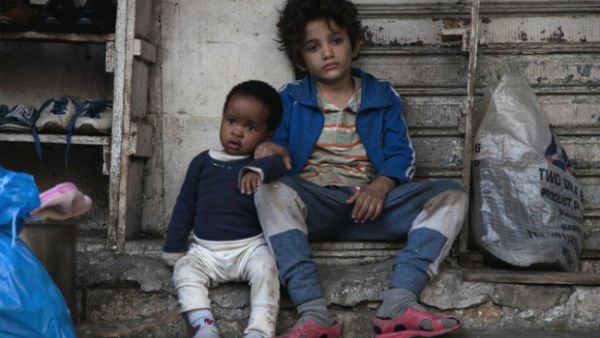 Boluwatife Treasure Bankole (L) and Zain Al-Rafeea in ‘Capernaum’ (Source: Sony Pictures Classics)