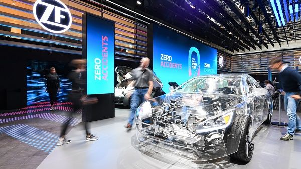 ZF, one of the largest automotive suppliers worldwide, has renewed and expanded its contract with Orange Business Services. ZF, one of the largest automotive suppliers worldwide, has renewed and expanded its contract with Orange Business Services.