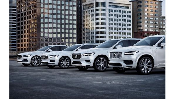 Volvo Cars has established a Compliance & Ethics program to support its commitment to responsible business. Volvo Cars has established a Compliance & Ethics program to support its commitment to responsible business.