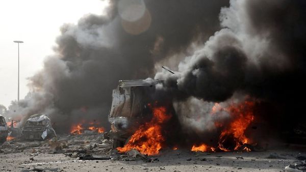 يؤوي مخيم الركبان ثمانين ألف لاجئ سوري 

