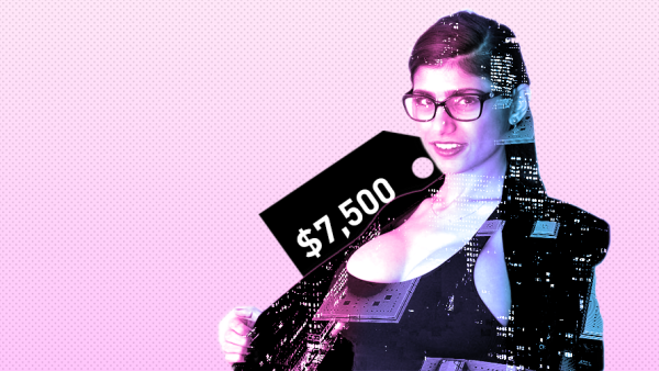 Would you buy a full-body Mia Khalifa replica in order to spice up your sex life?(Image: Al Bawaba)