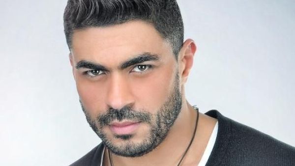 خالد سليم يطمئن جمهوره من المستشفى