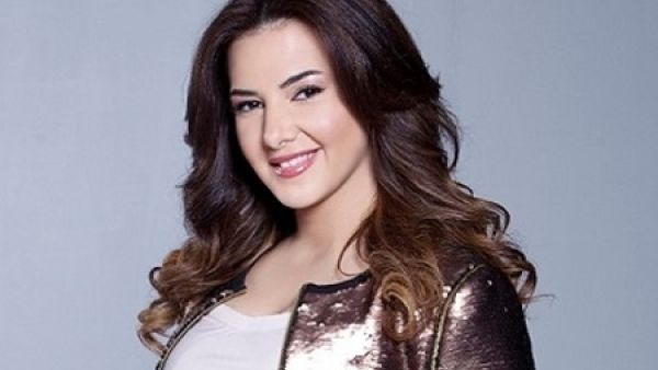 دنيا سمير غانم تجهز لألبومها الجديد 