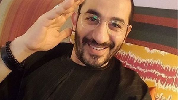 أحمد حلمي يهنئ جمهوره بالعيد 