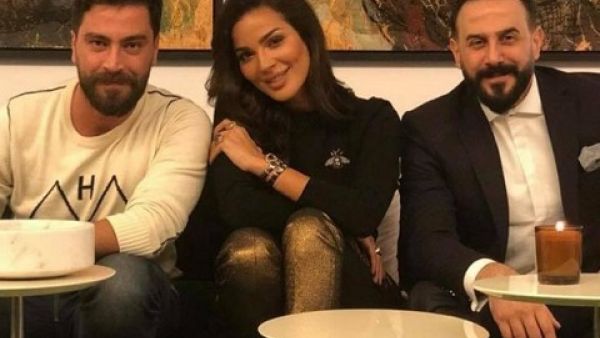 شيرين عبد الوهاب تغني باللبنانية لنادين نجيم في (خمسة و نص)