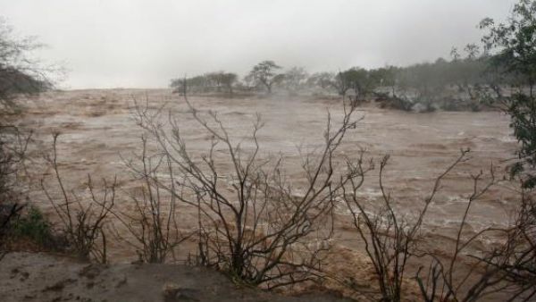 flash flood near Jordan’s Dead Sea (Twitter)