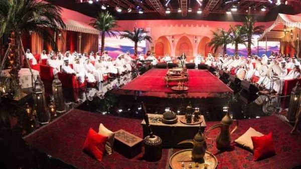 23 فناناً مطالبون بالمحافظة على التراث الخليجي