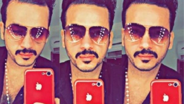 إيساف يوجه رسالة عن (الحسد) لجمهوره! 