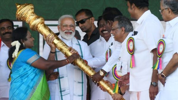 Indian Prime Minister Narendra Modi (C) is seeking a second term. (AFP/ File Photo)