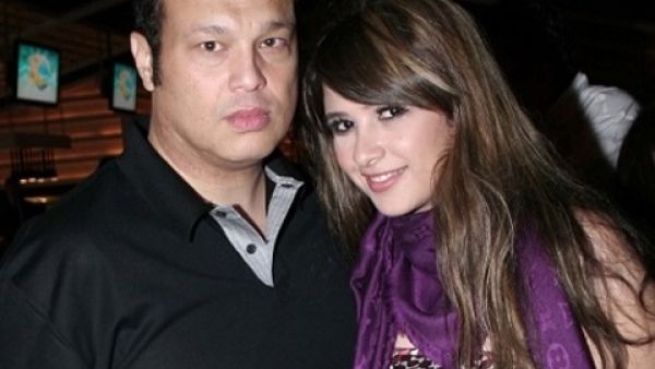  انفصال ياسمين عبد العزيز زوجها