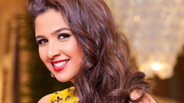 ياسمين عبد العزيز تحتفل بعيد ميلاد ابنها