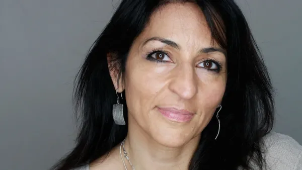 Palestinian novelist Susan Abulhawa (Twitter)