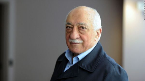 Cleric Fethullah Gulen  (Twitter)