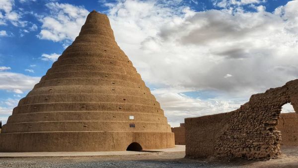 Abarkouh Ice House, Yazd, Iran (Twitter)