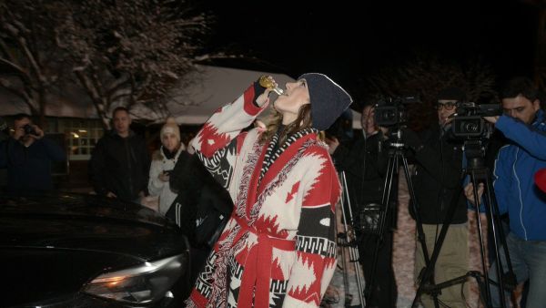 Stana Katic arrives to Kustendorf Film & Music Festival (Twitter)