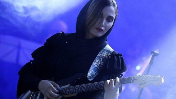 Negin Parsa (Twitter)