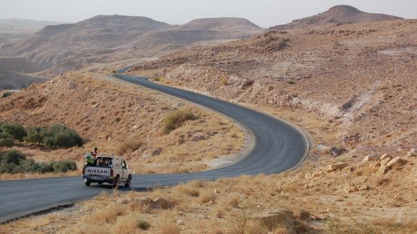 Dead2Red Relay Race (Twitter)