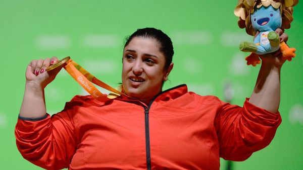 Randa Mahmoud (Twitter)